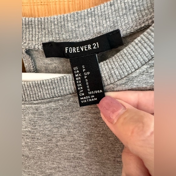 🎉Forever 21 Gray Tee Shirt Open Back Dress Size Small. - Picture 3 of 9